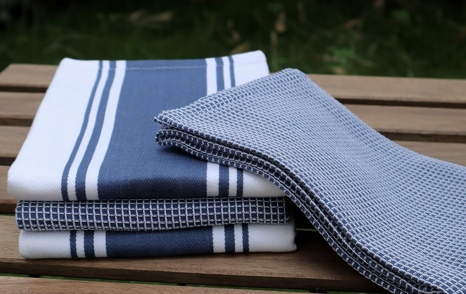 Cotton Kitchen Towels - Set of 4 Ultra Soft Waffle Weave Dish Cloths with Hanging Loop - 20x28 Inch Highly Absorbent and Quick Drying (Blue)